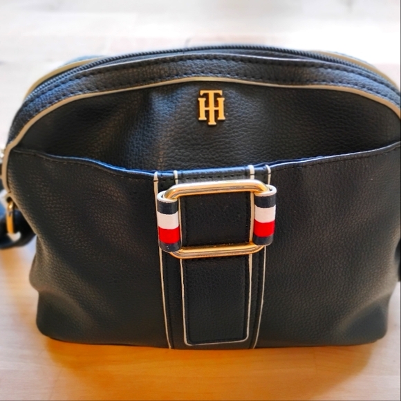 Tommy Hilfiger Navy Crossbody Bag - Picture 2 of 8